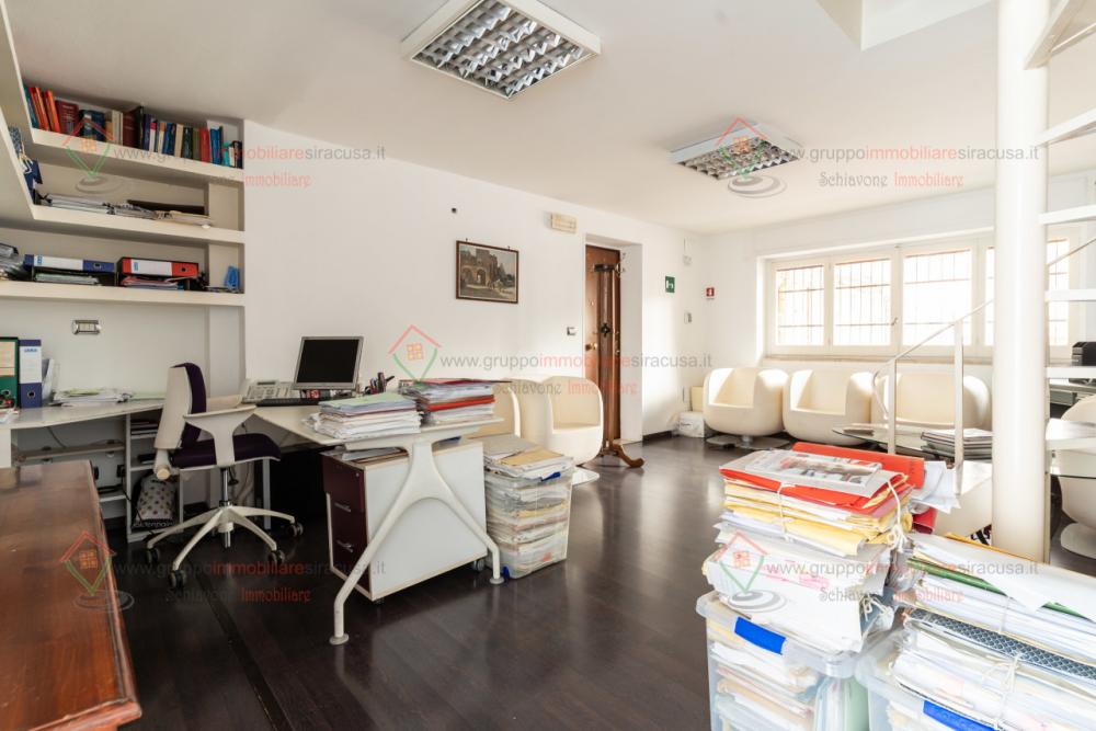 appartamento in vendita a Siracusa in zona Centro Città