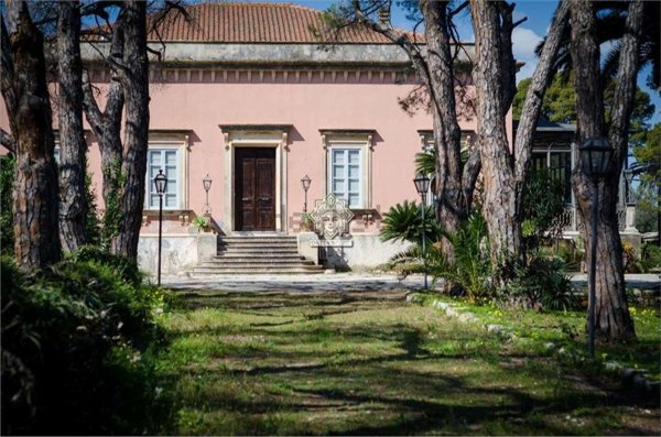 villa in vendita a Siracusa in zona Isola / Plemmirio
