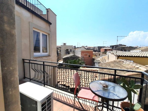 appartamento in vendita a Siracusa in zona Isola Ortigia