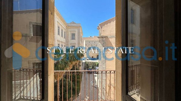 appartamento in vendita a Siracusa in zona Isola Ortigia