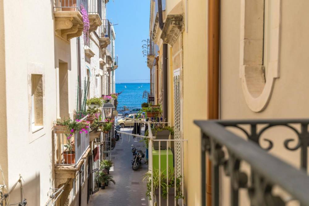 appartamento in vendita a Siracusa in zona Isola Ortigia