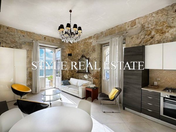 appartamento in vendita a Siracusa in zona Isola Ortigia