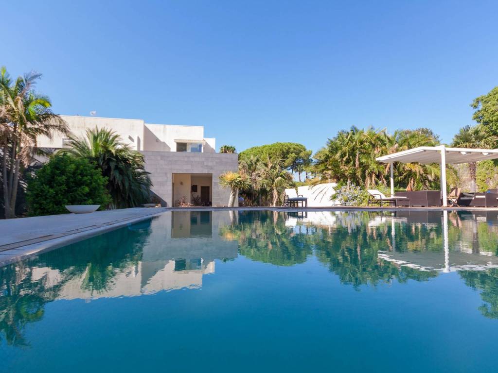 casa indipendente in vendita a Siracusa in zona Belvedere