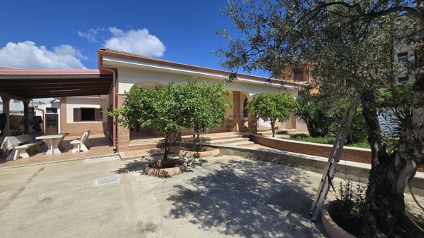 casa indipendente in vendita a Siracusa