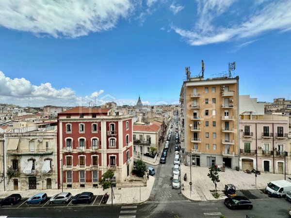 appartamento in vendita a Siracusa in zona Centro Città