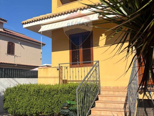 casa indipendente in vendita a Siracusa in zona Scala Greca