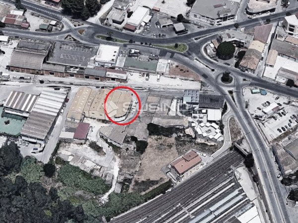 locale commerciale in vendita a Siracusa