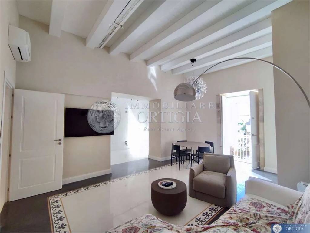 appartamento in vendita a Siracusa in zona Isola Ortigia