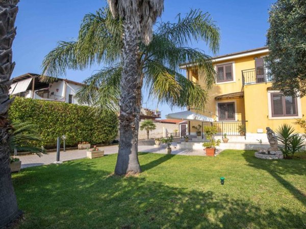 casa indipendente in vendita a Siracusa in zona Epipoli