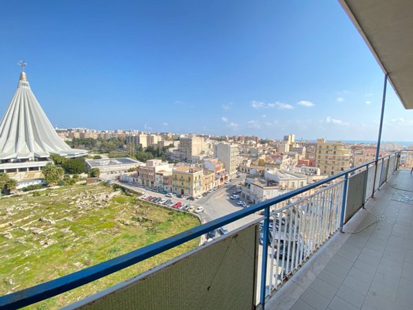 appartamento in vendita a Siracusa in zona Centro Città