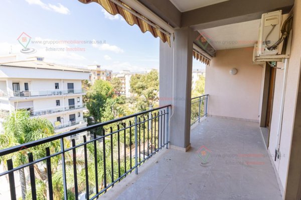 appartamento in vendita a Siracusa in zona Scala Greca