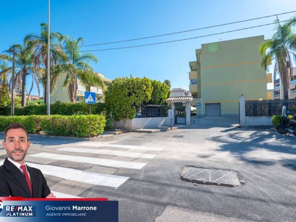 appartamento in vendita a Siracusa in zona Scala Greca
