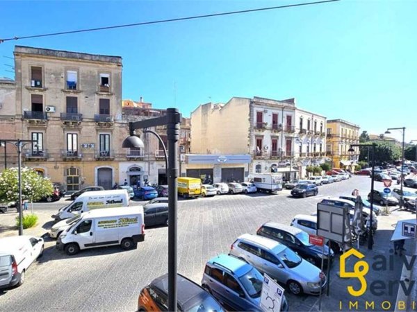 appartamento in vendita a Siracusa in zona Centro Città