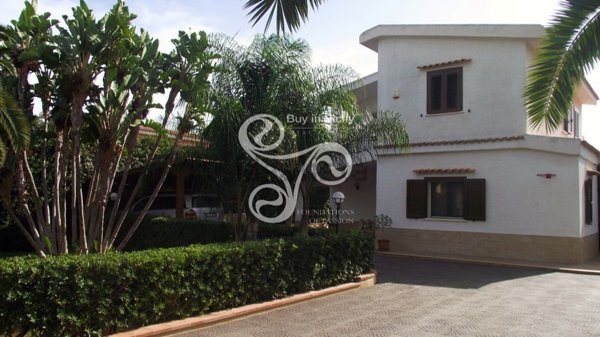 casa indipendente in vendita a Siracusa