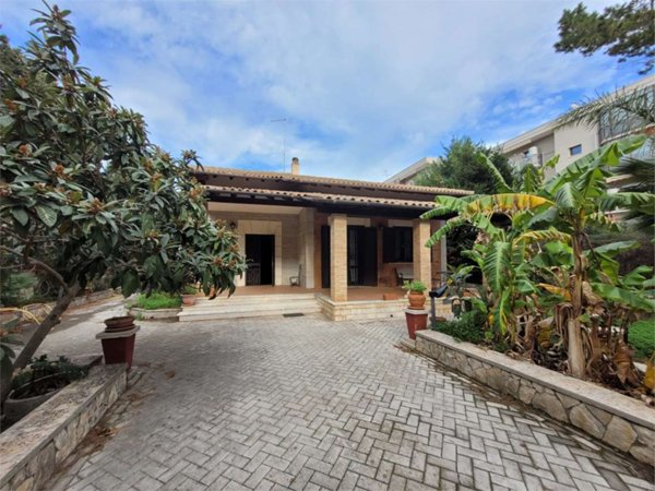 casa indipendente in vendita a Siracusa in zona Scala Greca