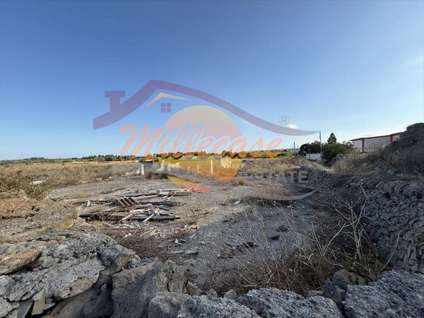 terreno agricolo in vendita a Siracusa