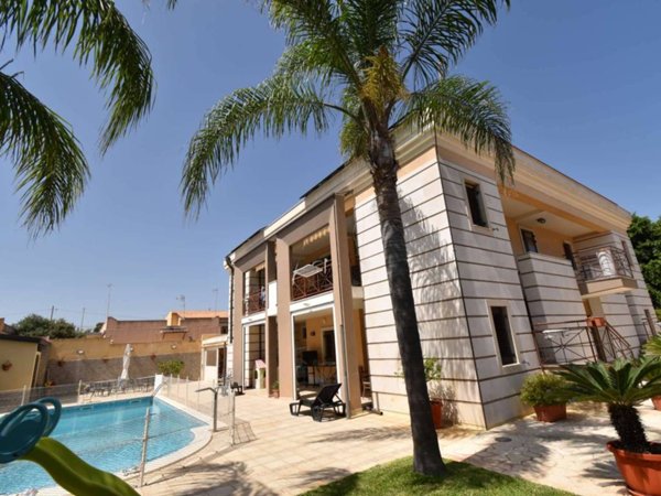 casa indipendente in vendita a Siracusa in zona Scala Greca