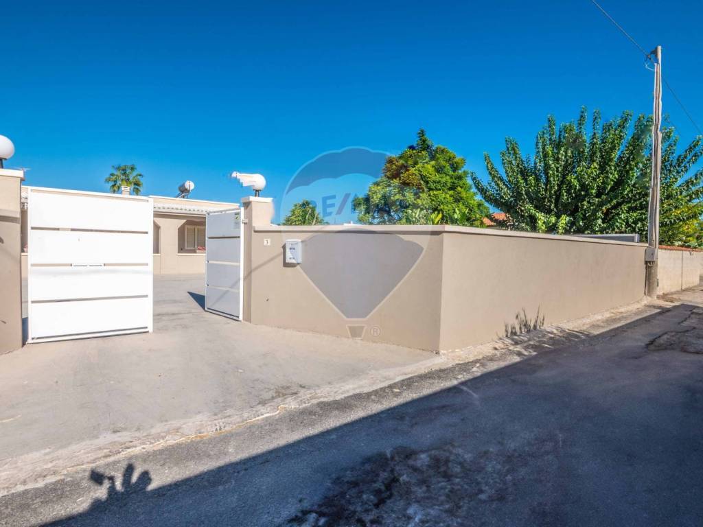 casa indipendente in vendita a Siracusa in zona Isola / Plemmirio
