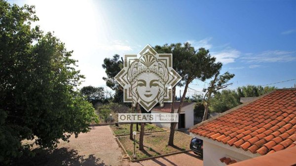 casa indipendente in vendita a Siracusa in zona Targia