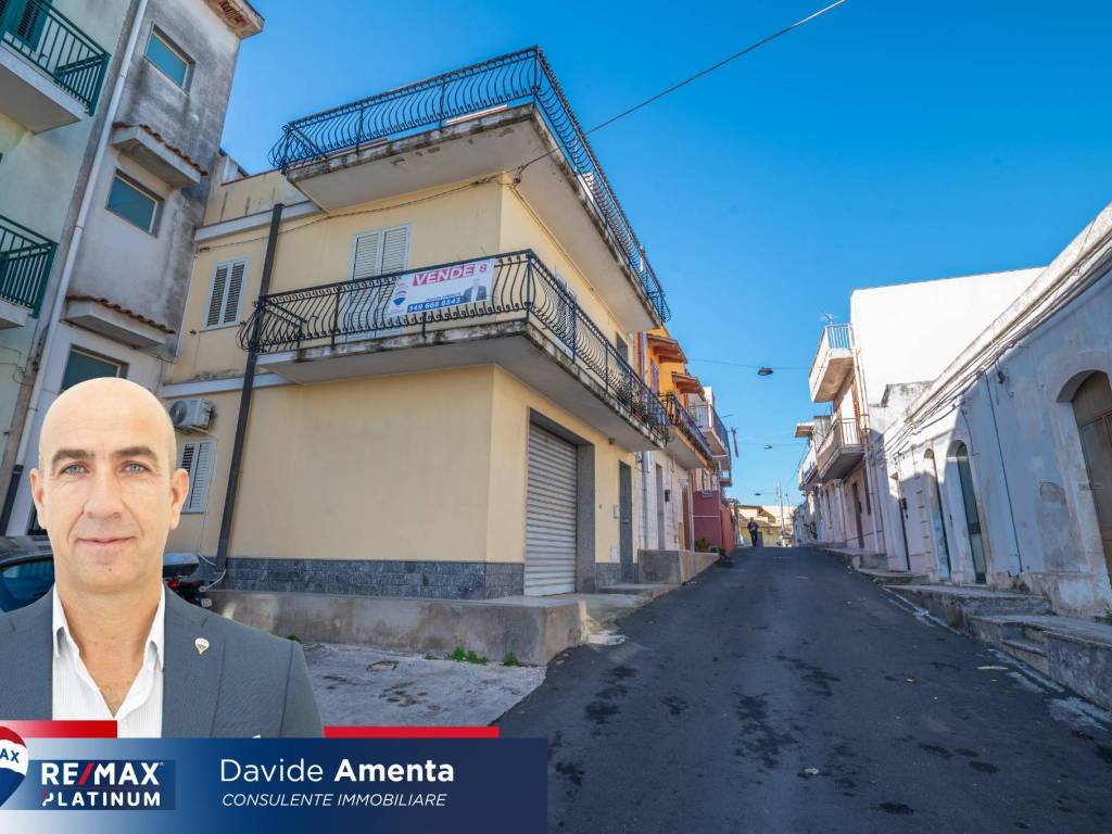 casa indipendente in vendita a Siracusa in zona Belvedere