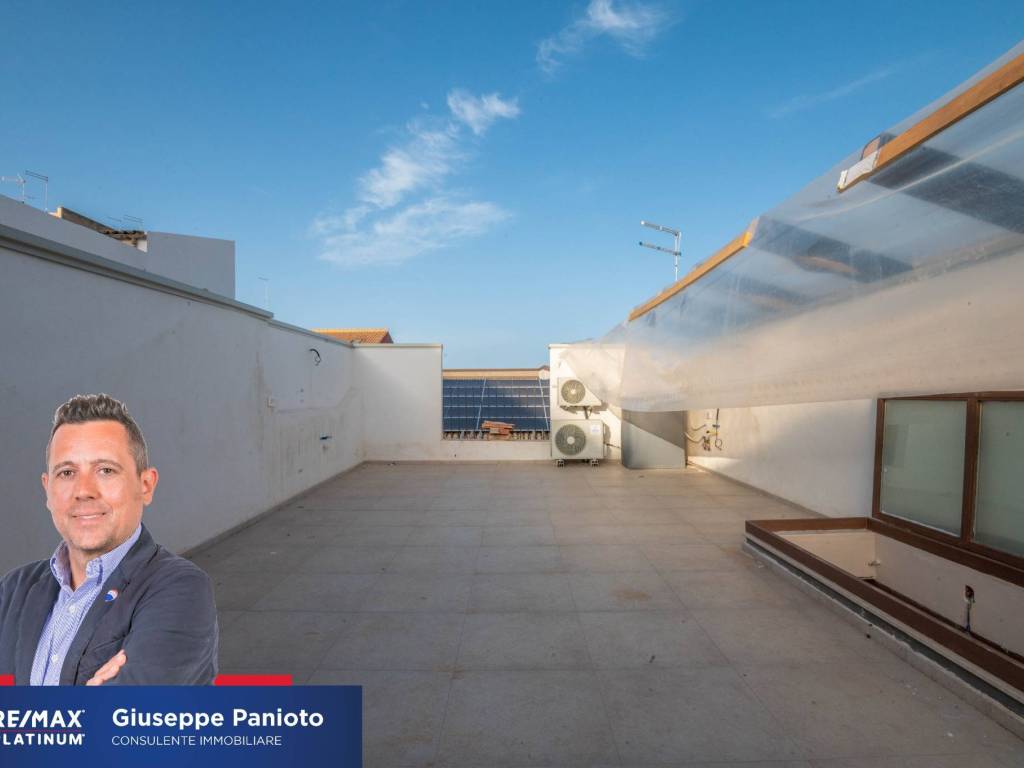 casa indipendente in vendita a Siracusa in zona Borgata