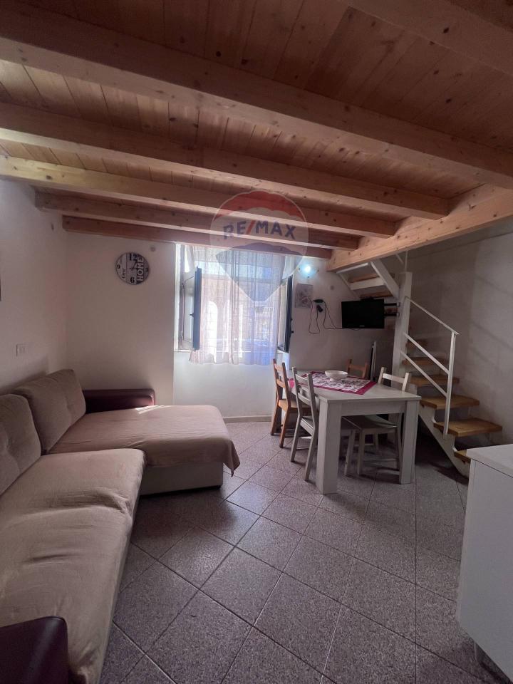 appartamento in vendita a Siracusa in zona Borgata