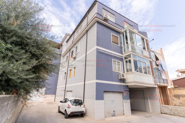 appartamento in vendita a Siracusa in zona Scala Greca