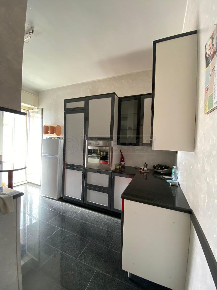appartamento in vendita a Siracusa in zona Grottasanta