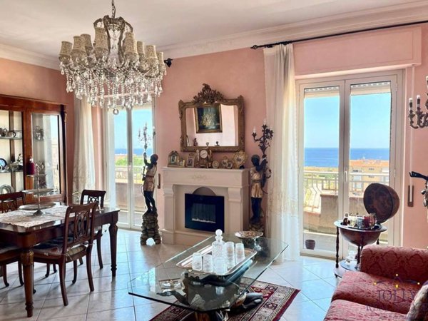 appartamento in vendita a Siracusa in zona Grottasanta