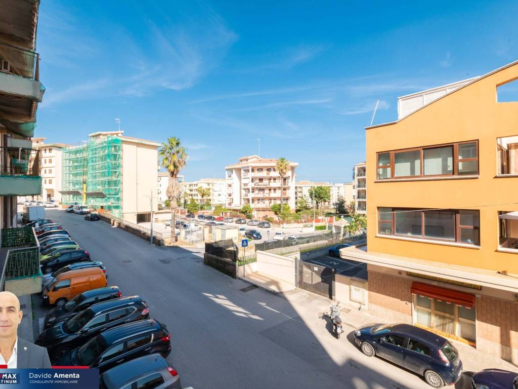 appartamento in vendita a Siracusa in zona Grottasanta