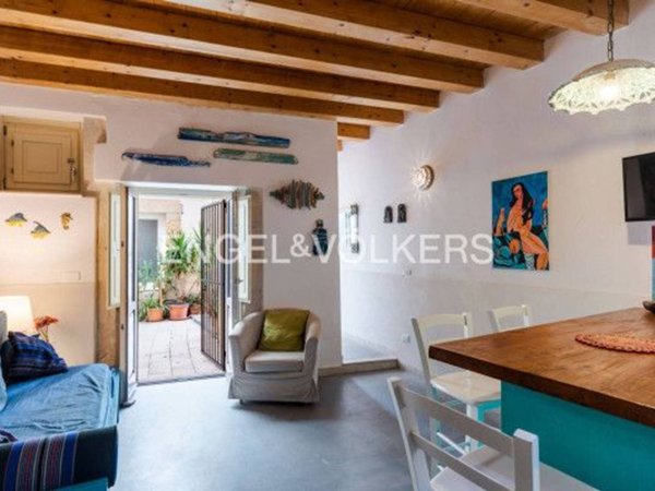 appartamento in vendita a Siracusa in zona Isola Ortigia