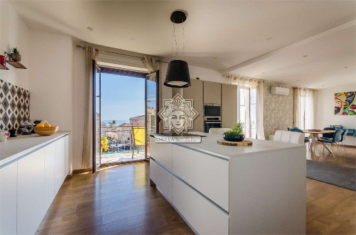 appartamento in vendita a Siracusa in zona Centro Città
