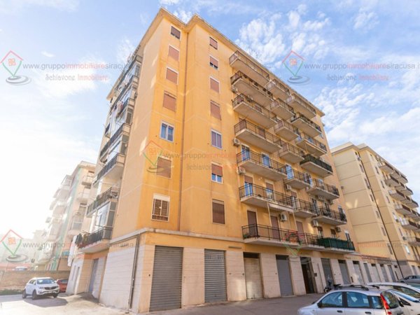 appartamento in vendita a Siracusa in zona Grottasanta