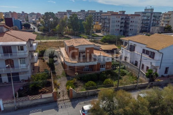 casa indipendente in vendita a Siracusa in zona Scala Greca