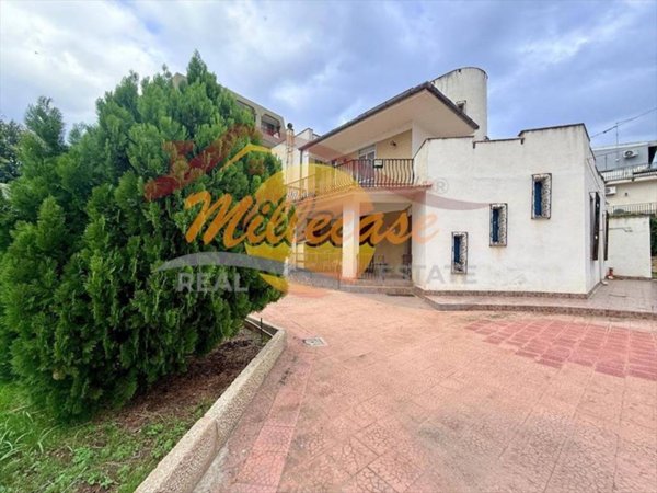 casa indipendente in vendita a Siracusa in zona Scala Greca