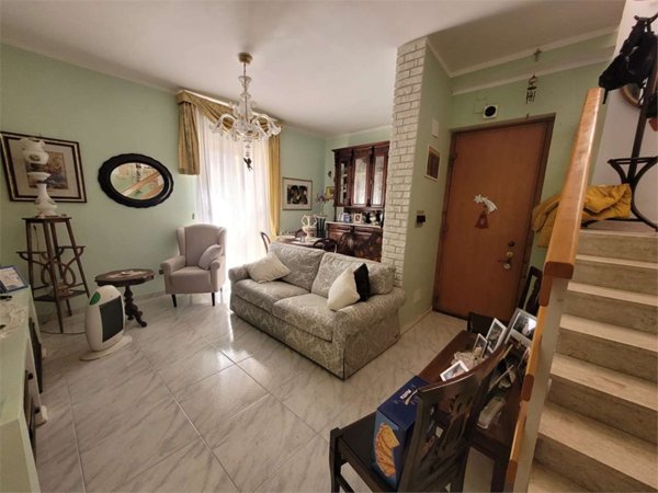 casa indipendente in vendita a Siracusa in zona Scala Greca