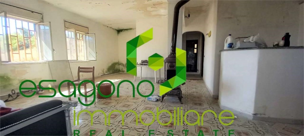 casa indipendente in vendita a Siracusa in zona Targia