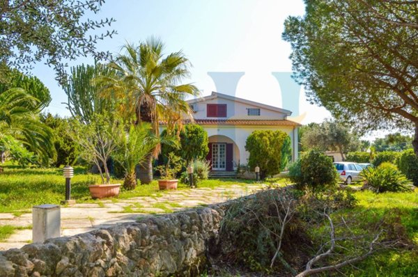 casa indipendente in vendita a Siracusa in zona Isola Ortigia