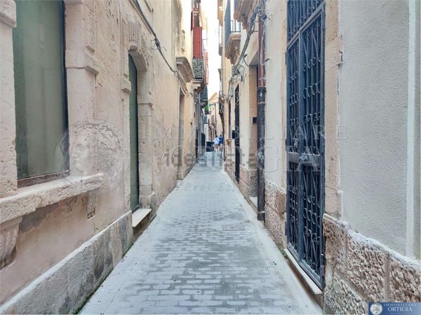appartamento in vendita a Siracusa in zona Isola Ortigia