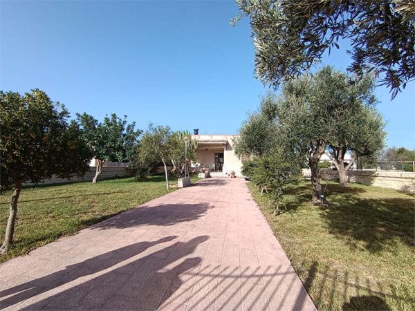 casa indipendente in vendita a Siracusa in zona Isola / Plemmirio