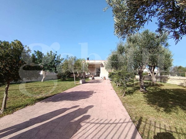 casa indipendente in vendita a Siracusa in zona Isola / Plemmirio