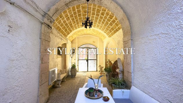 appartamento in vendita a Siracusa in zona Isola Ortigia