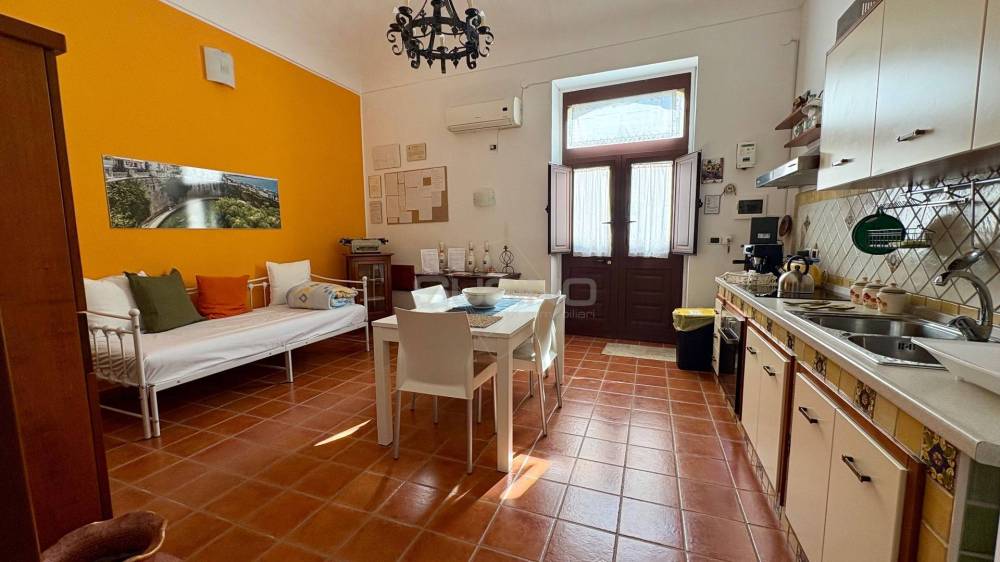 appartamento in vendita a Siracusa in zona Borgata