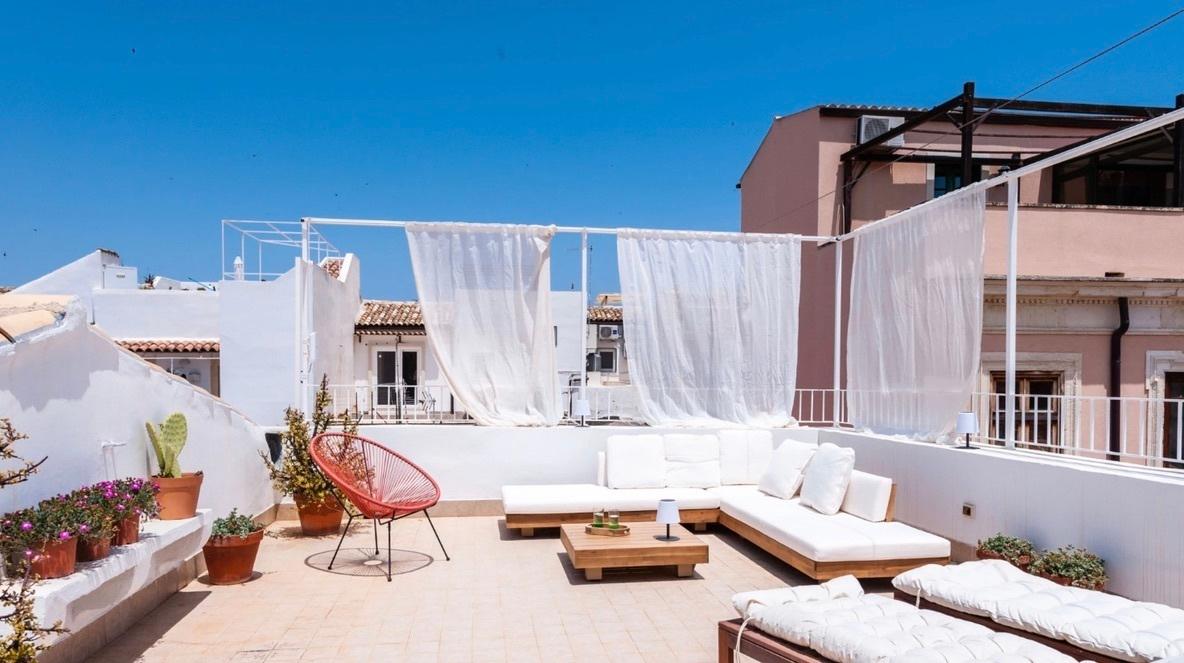 appartamento in vendita a Siracusa in zona Isola Ortigia