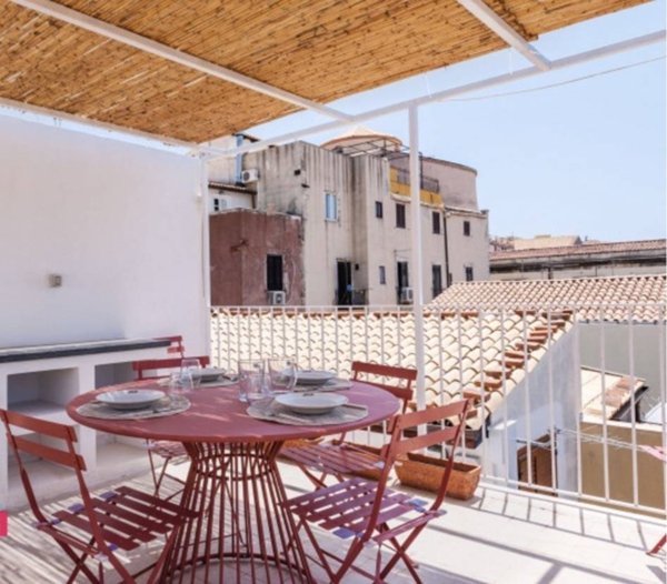 appartamento in vendita a Siracusa in zona Isola Ortigia