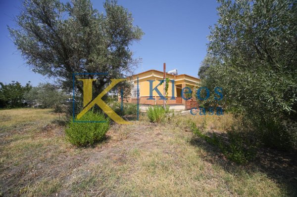 casa indipendente in vendita a Siracusa in zona Arenella