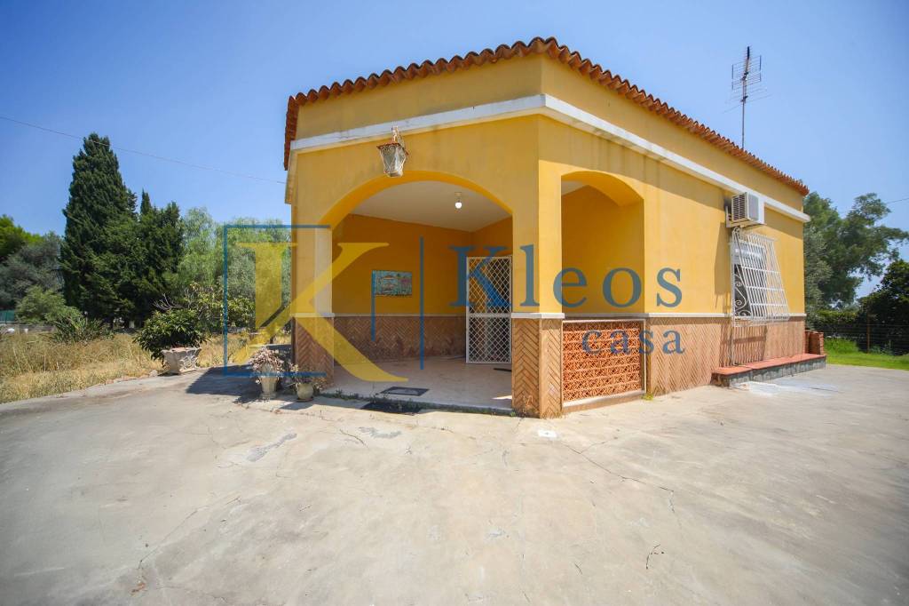 casa indipendente in vendita a Siracusa in zona Fontane Bianche