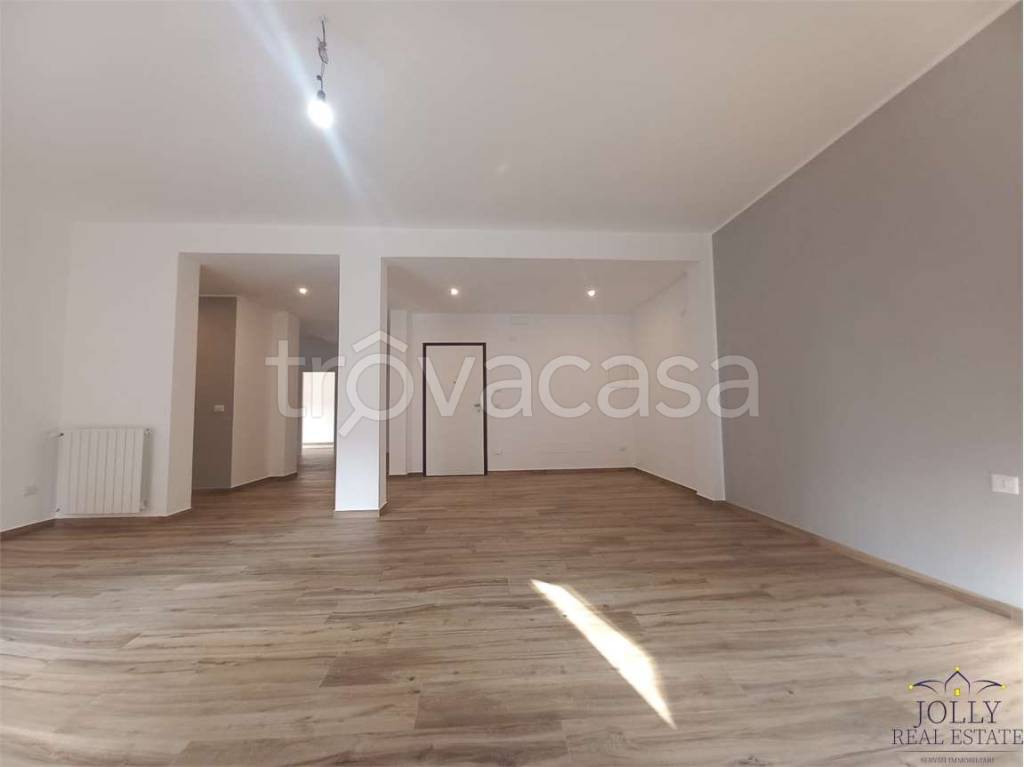 appartamento in vendita a Siracusa in zona Grottasanta