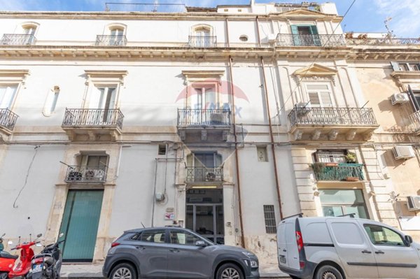 appartamento in vendita a Siracusa in zona Centro Città