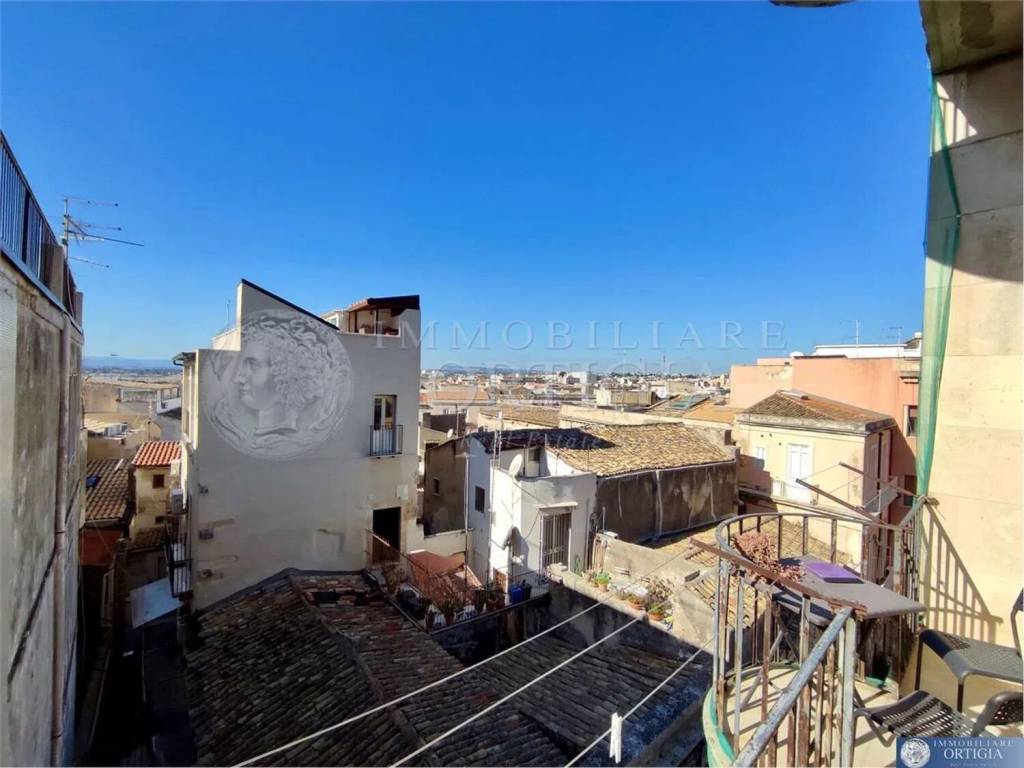 appartamento in vendita a Siracusa in zona Isola Ortigia